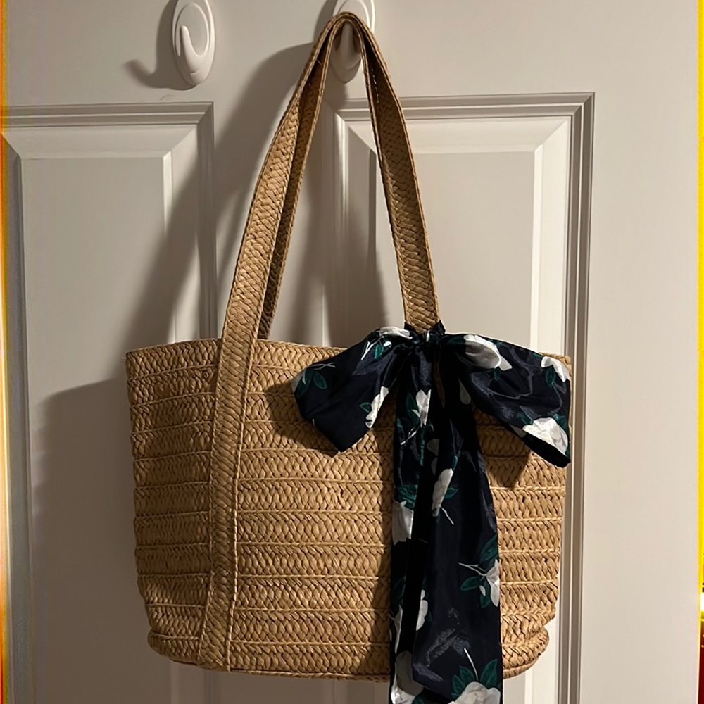 Draper James beach bag